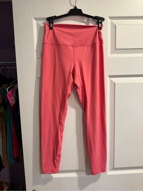 Lululemon leggings pink